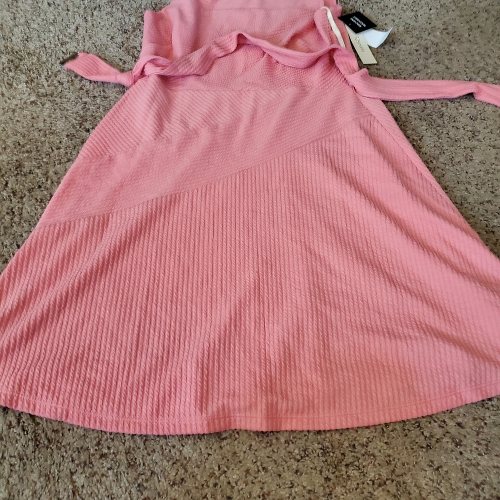 Dress - Picture 2 of 12